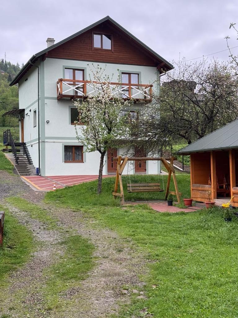Золота Рибка Villa Slavske Ngoại thất bức ảnh